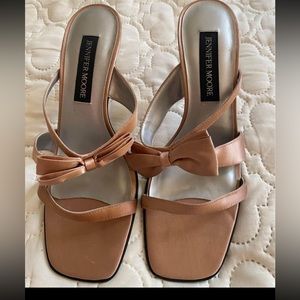 Vintage Jennifer Moore heels, Really good condition. Dusty rose/silver